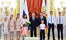 Natalia and Daniil Polivanov from Crimea are awarded the Order of Parental Glory.