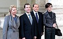 Дмитрий Медведев, Светлана Медведева, Премьер-министр Италии Сильвио Берлускони и Министр образования Италии Мариястелла Джелмини.
