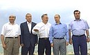 Kyrgyz President Askar Akayev, Uzbek President Islam Karimov, Kazakh President Nursultan Nazarbayev, Russian President Vladimir Putin and Tajik President Emomali Rakhmonov at a joint photo session (l-r).