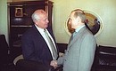 С экс-президентом Советского Союза Михаилом Горбачевым.