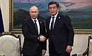 С Президентом Киргизской Республики Сооронбаем Жээнбековым.