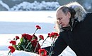 During a visit to Piskaryovskoye Memorial Cemetery Vladimir Putin honoured the memory of his brother who died during the siege of Leningrad. Photo: Mikhail Metzel, TASS
