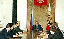 President Putin meeting with Cabinet members.