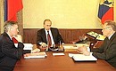 С Министром образования Владимиром Филипповым (слева) и президентом Российской академии наук Юрием Осиповым.