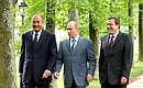 Во время встречи Владимира Путина, Жака Ширака и Герхарда Шрёдера.