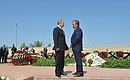 After the laying flowers at the tomb of Islam Karimov. With Prime Minister of Uzbekistan Shavkat Mirziyoyev.