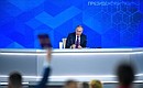 В ходе большой пресс-конференции Владимира Путина. Фото РИА «Новости»