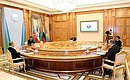 Встреча глав государств – участников шестого Каспийского форума в узком составе. Фото пресс-службы Президента Туркменистана