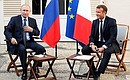 Владимир Путин и Президент Франции Эммануэль Макрон перед началом переговоров сделали заявления для прессы и ответили на вопросы журналистов. Фото ТАСС