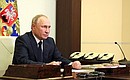 В ходе встречи с лидером партии «Новые люди» Алексеем Нечаевым (в режиме видеоконференции).