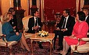 Во время беседы Дмитрия и Светланы Медведевых с Президентом Словении Данило Тюрком и его супругой Барбарой Тюрк.
