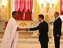 Церемония вручения верительных грамот послами иностранных государств. Верительную грамоту Президенту России вручает посол Исламской Республики Мавритания Сиди Мохаммед Ульд Талеб Амар.