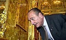 French President Jacques Chirac in the Amber Room.