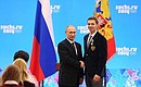 Орденом Дружбы награждён олимпийский чемпион в фигурном катании Дмитрий Соловьёв.