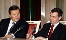С Президентом Украины Виктором Януковичем на пресс-конференции по итогам российско-украинских переговоров.