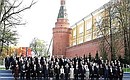 Официальное фотографирование глав государств, прибывших в Москву для участия в торжествах в честь 60-летия Победы.