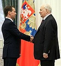 Ceremony forpresenting state decorations. Mikhail Derzhavin, actor at the Moscow Academic Satire Theatre, received the Order for Services to the Fatherland, III degree.