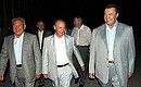 With Kazakhstan President Nursultan Nazarbaev and Ukrainian Prime Minister Viktor Yanukovich (right), Russian Prime Minister Mikhail Fradkov (background, left) and President of Belarus Aleksandr Lukashenko (background, right).