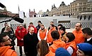 С представителями общественных объединений, молодёжных и волонтёрских организаций. Фото: Григорий Сысоев, РИА «Новости»