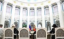 Встреча с представителями религиозных конфессий. Фото: Сергей Бобылёв, ТАСС