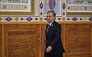Президент Республики Узбекистан Шавкат Мирзиёев перед началом саммита Совещания по взаимодействию и мерам доверия в Азии.