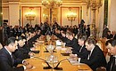 Российско-таджикистанские переговоры в расширенном составе.