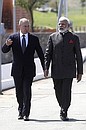 With Prime Minister of India Narendra Modi. Photo: Mikhail Metzel, TASS