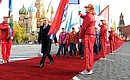 Перед началом церемонии старта эстафеты олимпийского огня в России.