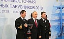 С победителями Дальневосточной регаты учебных парусников – экипажем российской парусной яхты «Надежда».