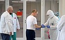 В ходе осмотра больницы в московском посёлке Коммунарка, предназначенной для пациентов с подозрением на коронавирус.