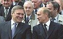 С Председателем Правительства Михаилом Касьяновым перед началом торжеств по случаю Дня России.