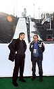 Губернатор Краснодарского края Александр Ткачёв (слева) и Министр спорта Виталий Мутко во время осмотра комплекса трамплинов «Русские горки».