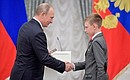 Владимир Путин вручил паспорта юным гражданам России.