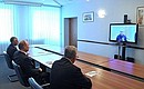 Видеоконференция с буровой платформой «Орлан». Докладывает глава компании «Роснефть» Игорь Сечин.