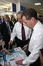 С Президентом Казахстана Нурсултаном Назарбаевым во время посещения российско-казахстанской выставки инновационных технологий.