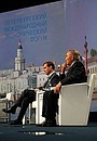 На заключительном заседании Петербургского международного экономического форума. С Президентом Казахстана Нурсултаном Назарбаевым.