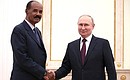 С Президентом Государства Эритрея Исайясом Афеворки. Фото: Михаил Метцель