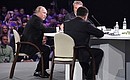 Владимир Путин выступил на пленарном заседании конференции по искусственному интеллекту Artificial Intelligence Journey.