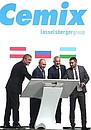 The ceremony to launch the first unit of the Cemix plant for the production of dry construction mixes (part of Austria’s Lasselsberger Group). From left: Head of the Republic of Bashkortostan Rady Khabirov, Lasselsberger Group founder Josef Lasselsberger, and general director of the Cemix plant for the production of dry construction mixes Samat Tarybayev.