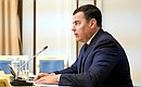 Помощник Президента Дмитрий Миронов провёл заседание Комиссии по вопросам государственной службы и резерва управленческих кадров.