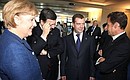 Перед началом саммита «Группы восьми». С Федеральным канцлером ФРГ Ангелой Меркель, Председателем комиссии Европейских сообществ Жозе Мануэлом Баррозу, Президентом Франции Николя Саркози.