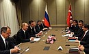 На встрече с Премьер-министром Турции Ахметом Давутоглу.