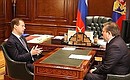 С губернатором Ленинградской области Валерием Сердюковым.