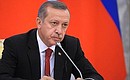 Премьер-министр Турции Реджеп Тайип Эрдоган на заседании Совета сотрудничества высшего уровня между Россией и Турцией.