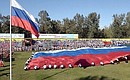 Театрализованный спортивный праздник, посвящённый 100-летию вхождения Тывы в состав России.