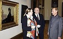 С генеральным директором картинной галереи Валентином Родионовым и главным хранителем «Третьяковки» Екатериной Селезневой.
