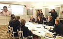 The meeting on the response to floods in Yakutia. Emergency Situations Minister Sergei Shoigu reported on the results via the satellite link-up from Lensk.