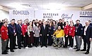 С участниками встречи с активом форума «Всё для победы!». Фото: Александр Казаков, РИА Новости