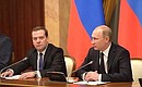 Meeting with Government members. With Prime Minister Dmitry Medvedev. Photo: the Press Service of the Government of the Russian Federation