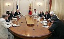 Встреча с руководителями драматических театров и театральных учебных заведений, получивших гранты Президента России.